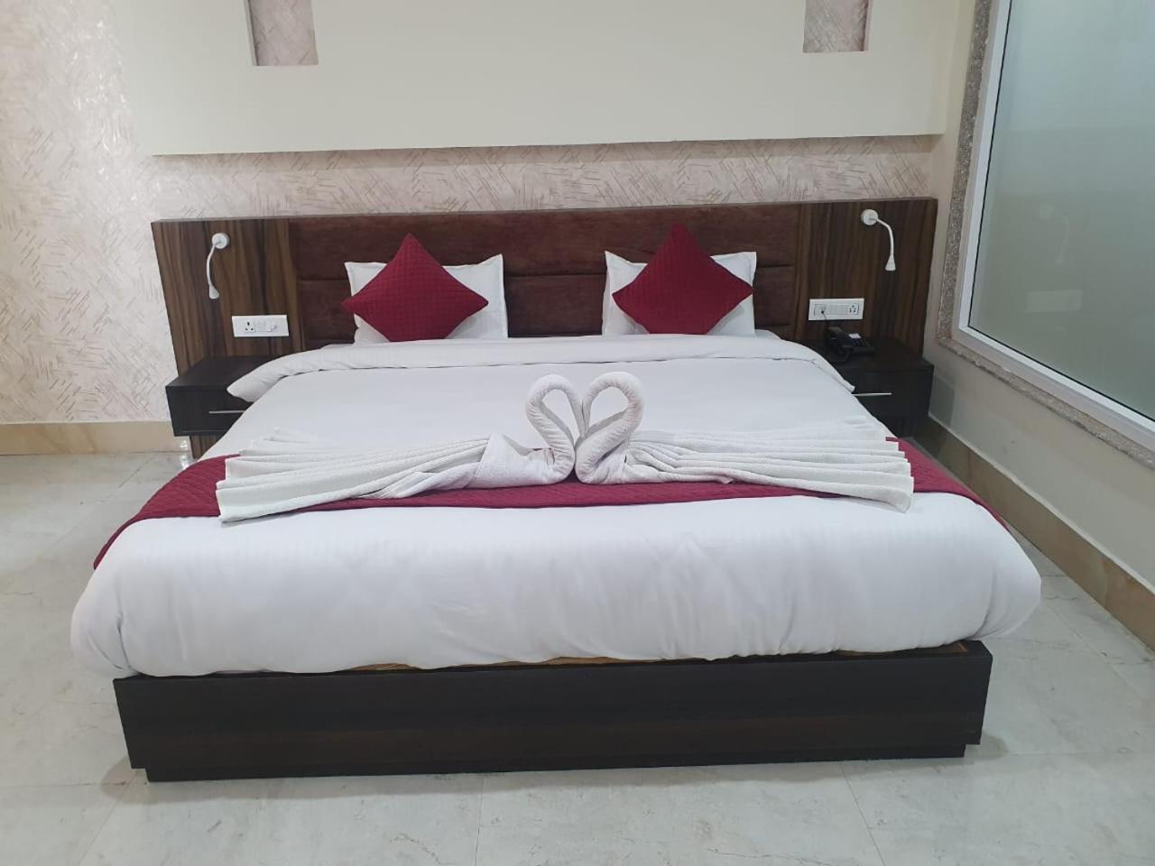 Akash Hotel Managed By Jk Hotels & Resorts Kathua Buitenkant foto
