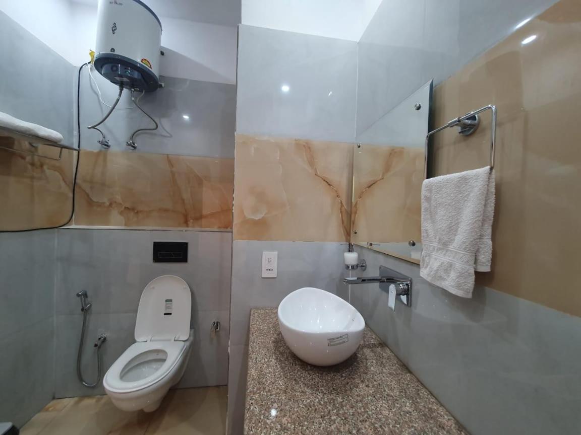 Akash Hotel Managed By Jk Hotels & Resorts Kathua Buitenkant foto