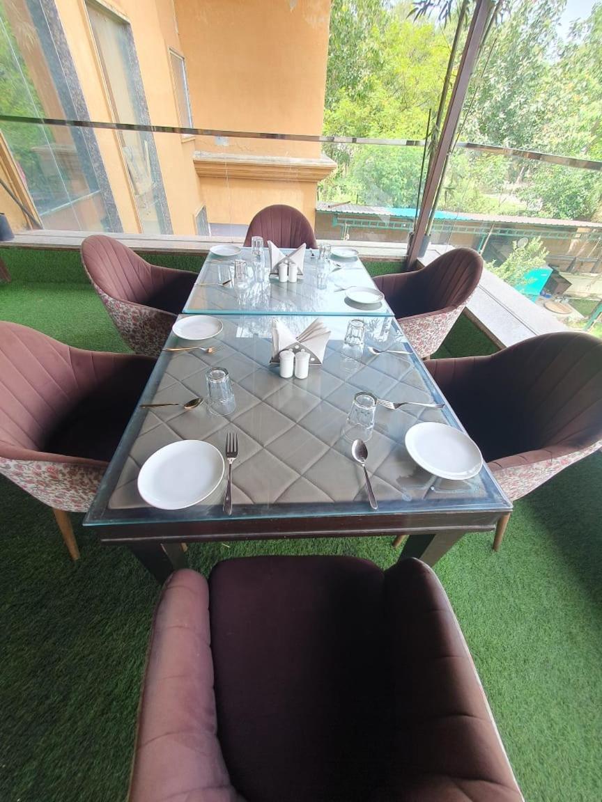 Akash Hotel Managed By Jk Hotels & Resorts Kathua Buitenkant foto