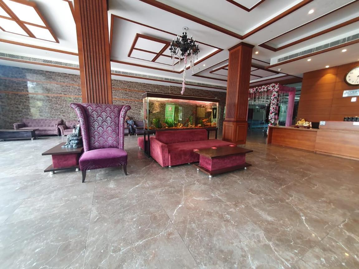 Akash Hotel Managed By Jk Hotels & Resorts Kathua Buitenkant foto