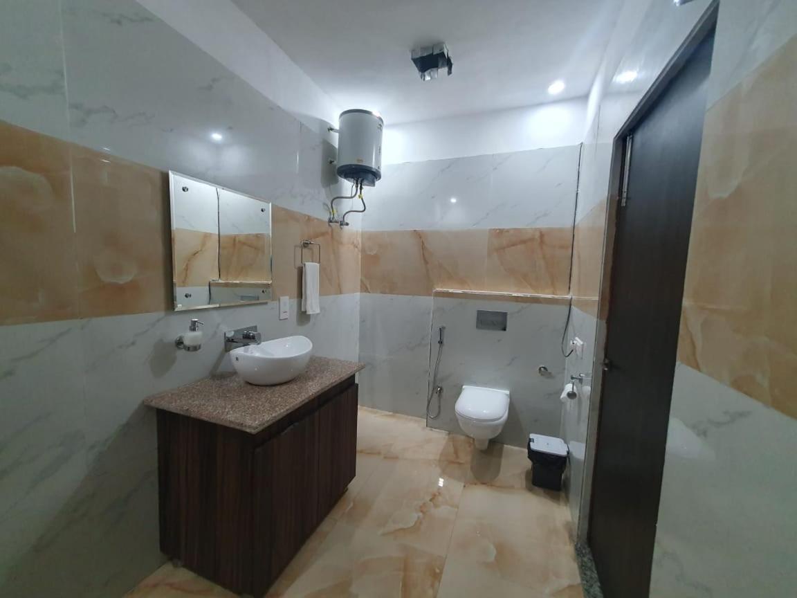Akash Hotel Managed By Jk Hotels & Resorts Kathua Buitenkant foto